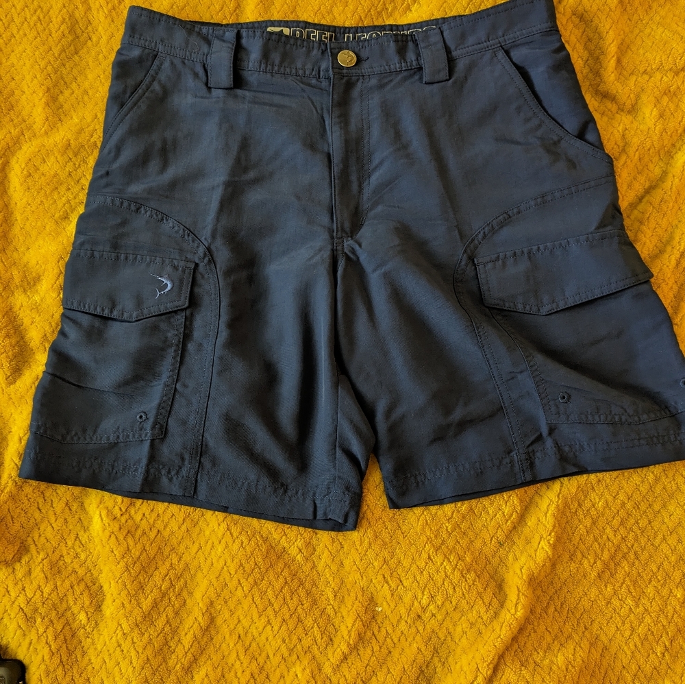 Reel legends men's shorts size 36